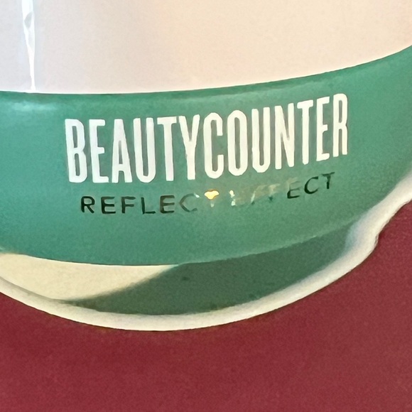 Beautycounter Clean Beauty Gift Box - Picture 4 of 5